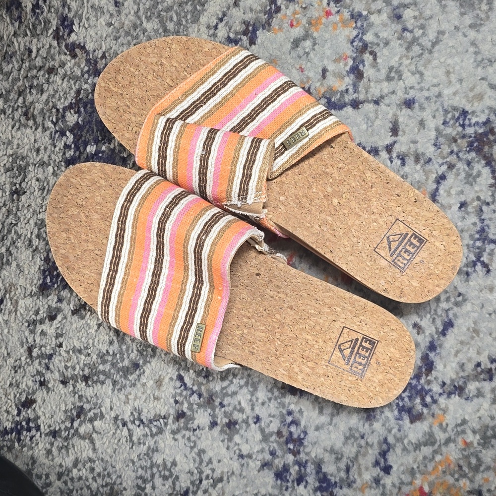 Womens Reef Sandals Size 9